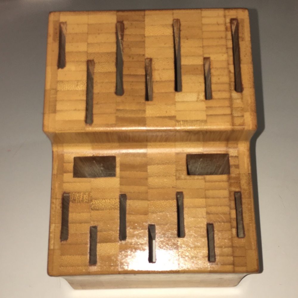 Pampered Chef Bamboo Knife Block